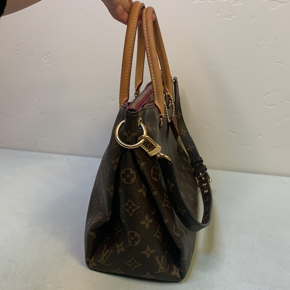 LOUIS VUITTON Pallas Monogram Bag - Picture 6 of 16